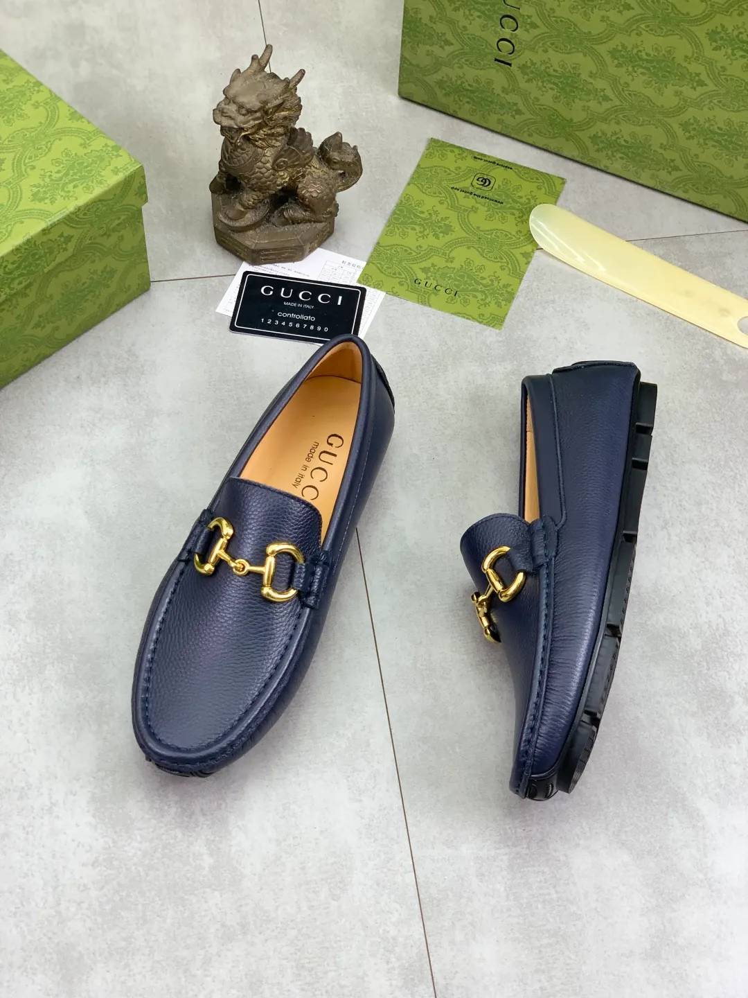 Men's men's shoes💰P360💰[New style]🆘[GUCCI] New classic beanie shoes; Hong Kong original top quality, exquisite craftsmanship, top quality💪🏼High-end boutique men's beanie shoes, British fashion style 🎈The upper is made of Italian imported calfskin🔥, comfortable and breathable, fully imported soft pigskin lining, lazy slip-on Loaf style This fabric is made of 🇮🇹🎈, which is suitable for drivers to drive, and the original non-slip and wear-resistant rubber outsole 🎈Number of codes: 38-45 Multi-color 🉑️ to choose from